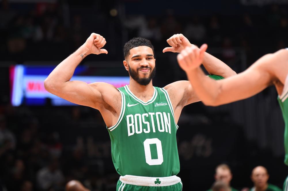 和场上表现 和场上表现