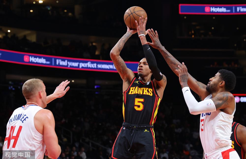 业背景与优 业背景与优